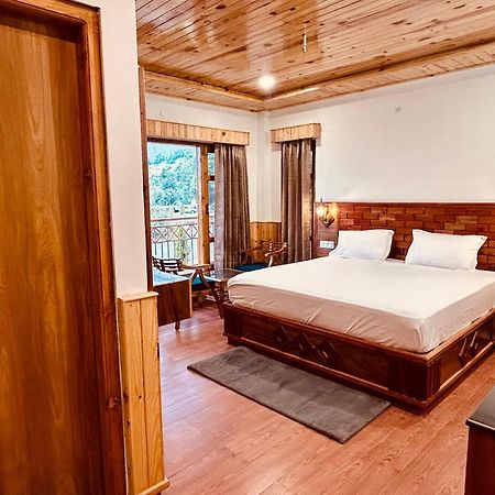 Shalom Hillcrest Inn Shimla Exteriör bild